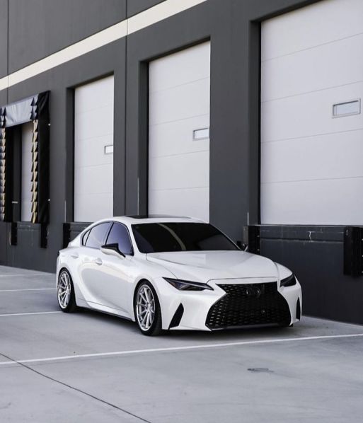 lexus car