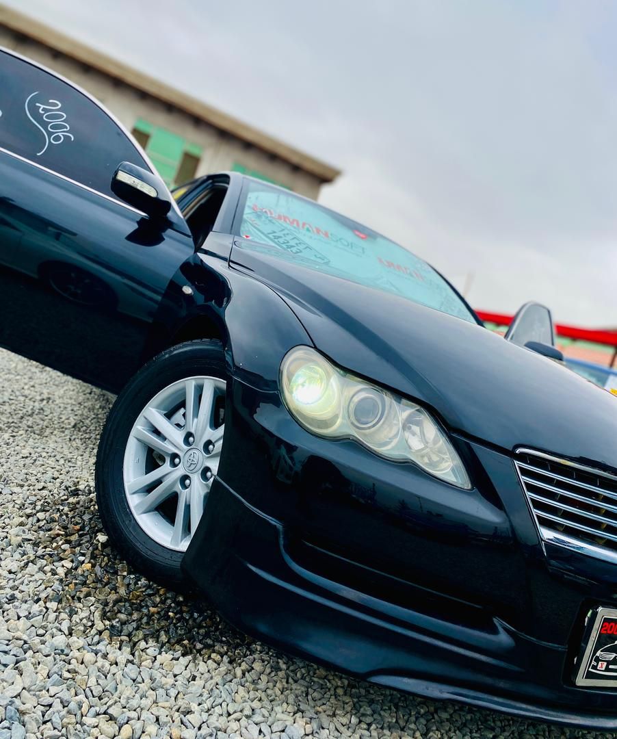 car dealer