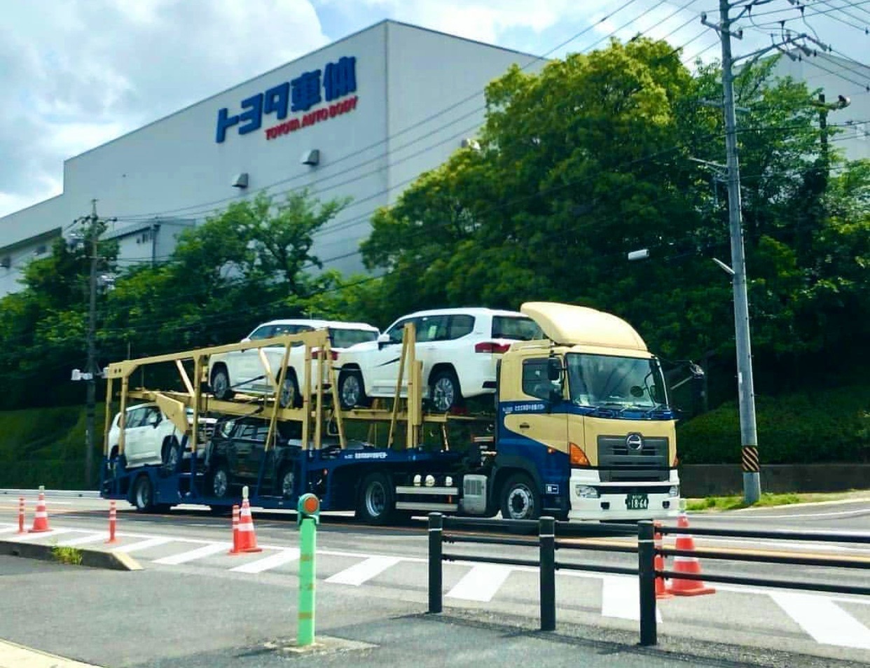 cover logo car dealer