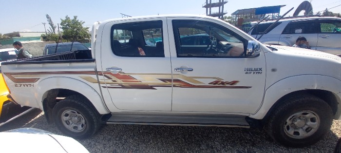 Toyota Hilux 2012 photo 3