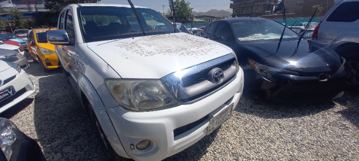Toyota Hilux 2012 photo 4