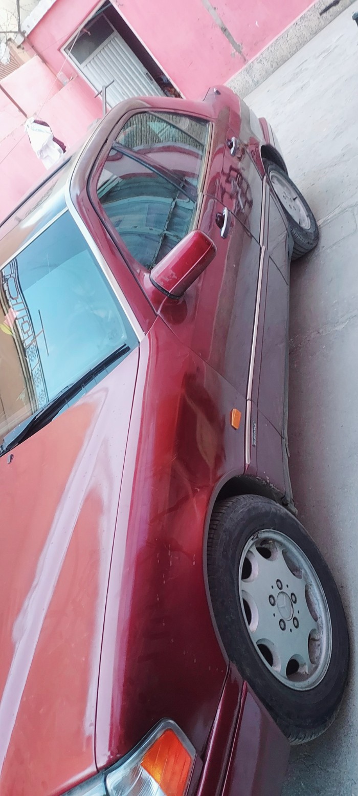 مرسدس بينز ۲۰۰ 1996 عکس 2